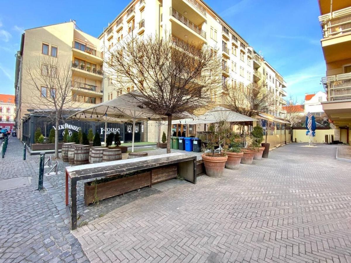 Cloud Apartment Gozsdu Budapest Ngoại thất bức ảnh