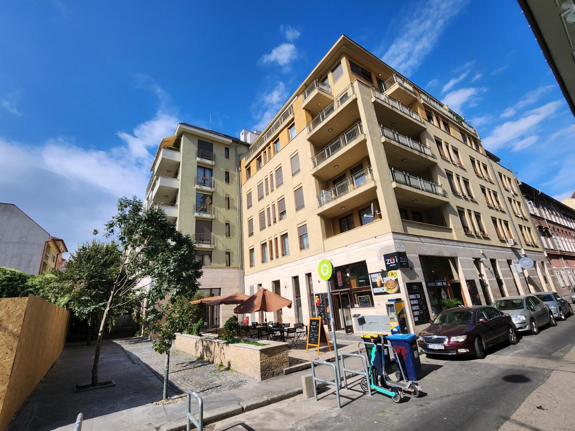 Cloud Apartment Gozsdu Budapest Ngoại thất bức ảnh