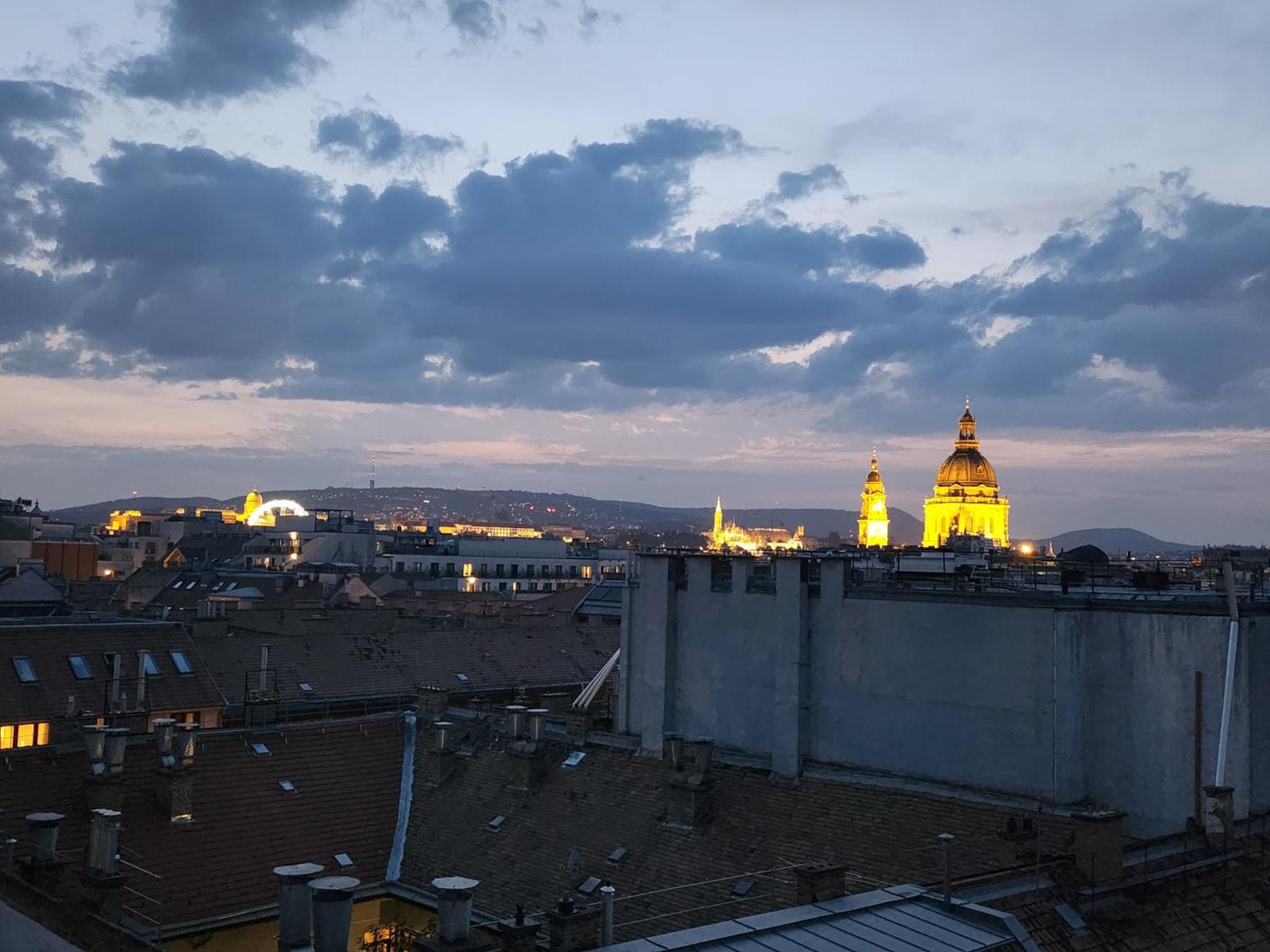 Cloud Apartment Gozsdu Budapest Ngoại thất bức ảnh